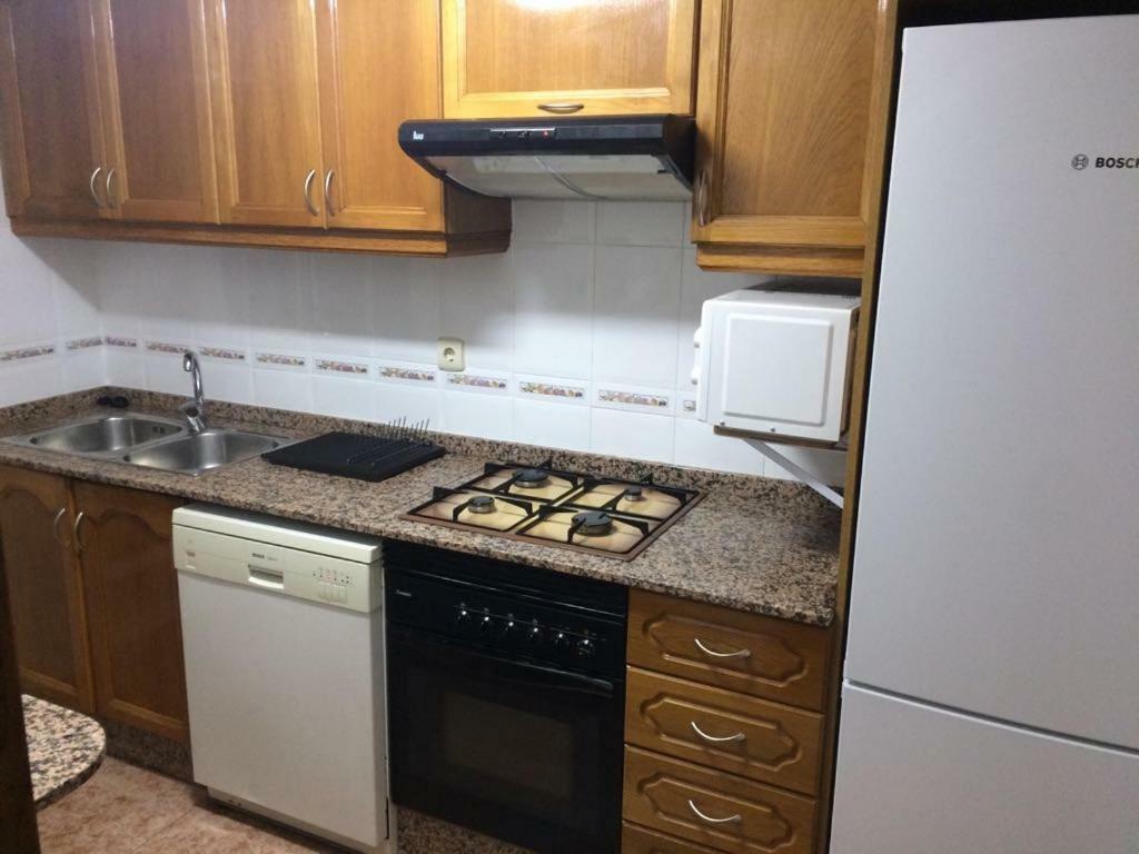 Апартаменты Amplio Y Comodo Apartamento Con Parking Валенсия Экстерьер фото