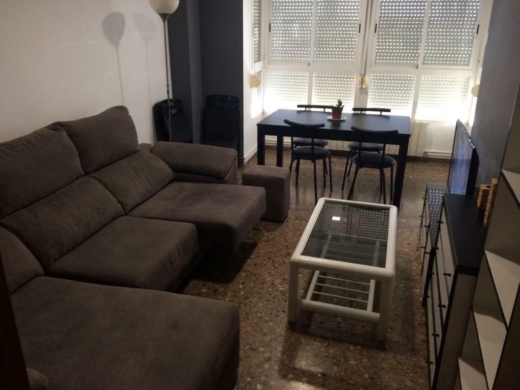 Апартаменты Amplio Y Comodo Apartamento Con Parking Валенсия Экстерьер фото